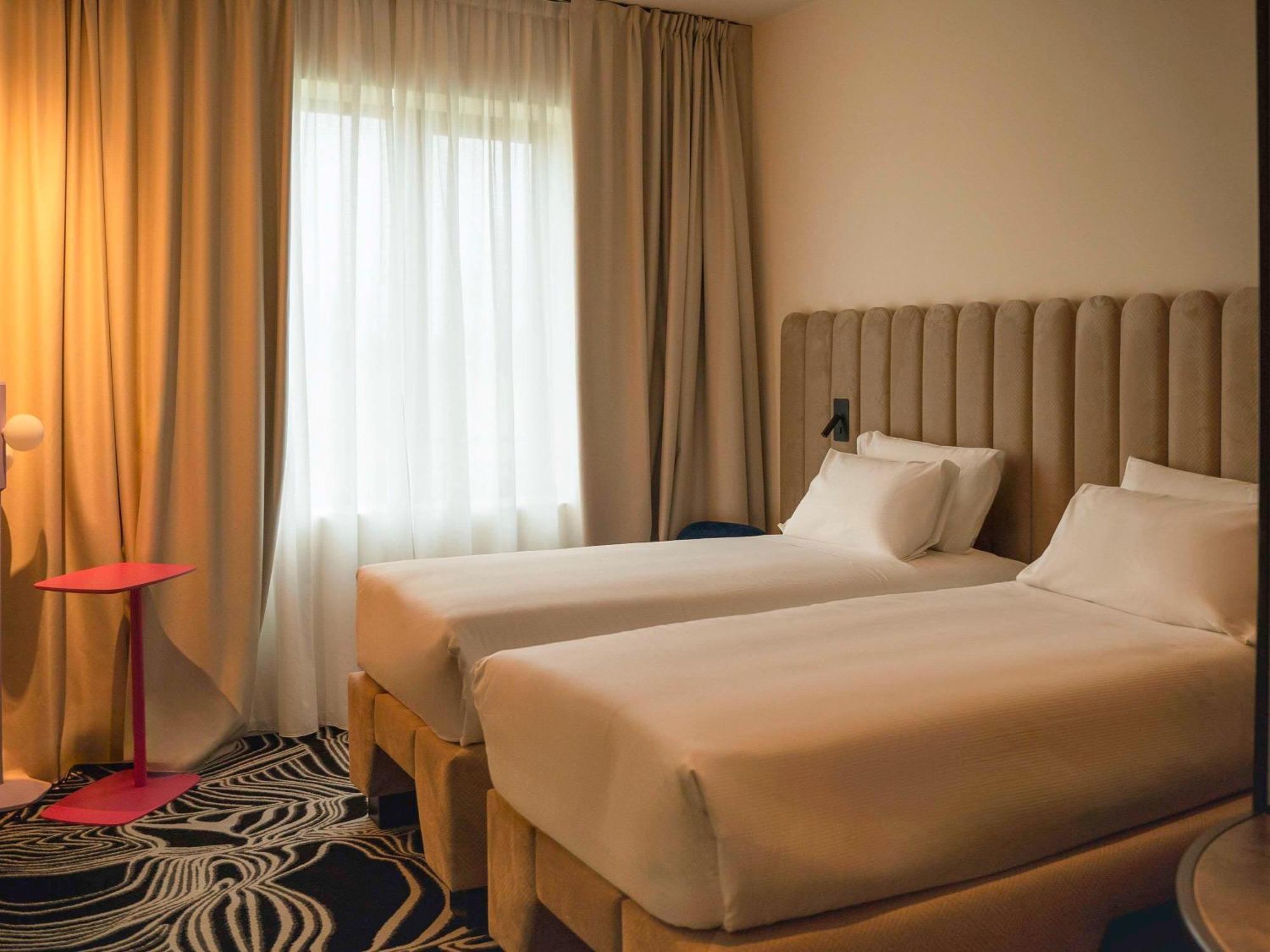 Tribe Milano Malpensa Otel Vizzola Ticino Dış mekan fotoğraf